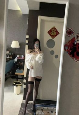 黑丝性感长腿御姐