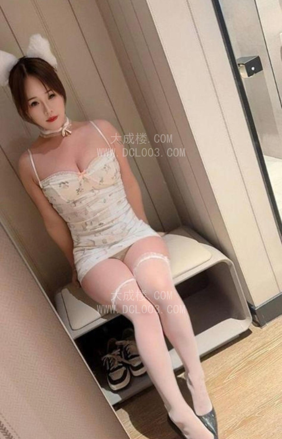 南岸女友感小月月