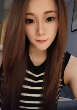 龙华大胸性感小姐姐