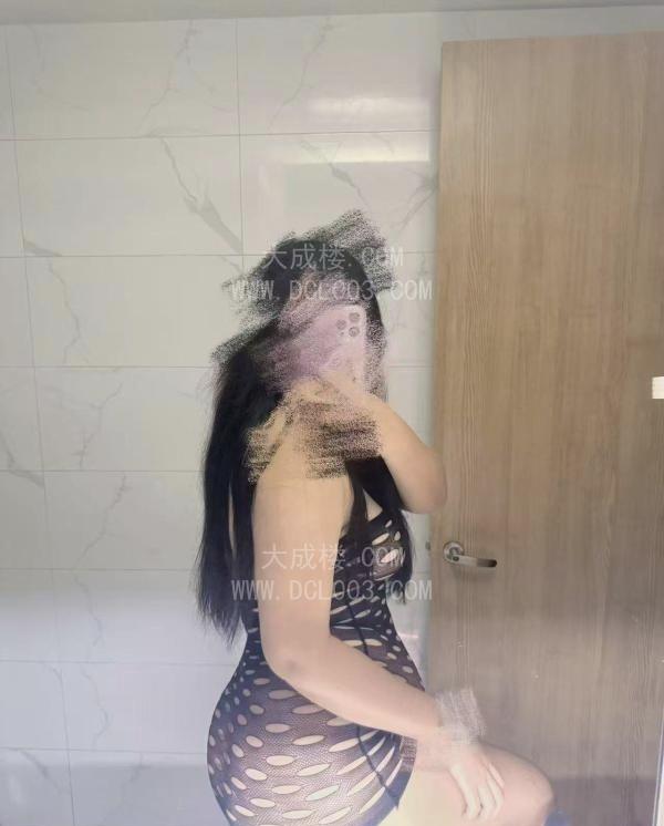 青岛丰满风骚薇薇