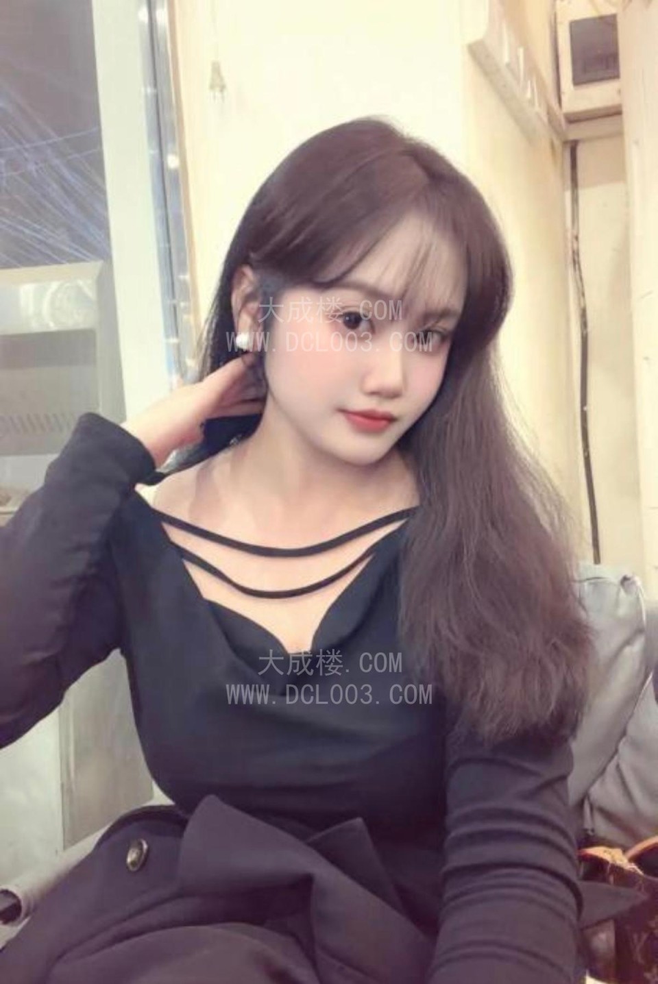 南山性感大胸啵啵妹