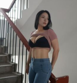 福田170欧美型瑜伽教练