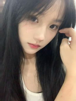 白云可爱娃娃脸萌妹可外出