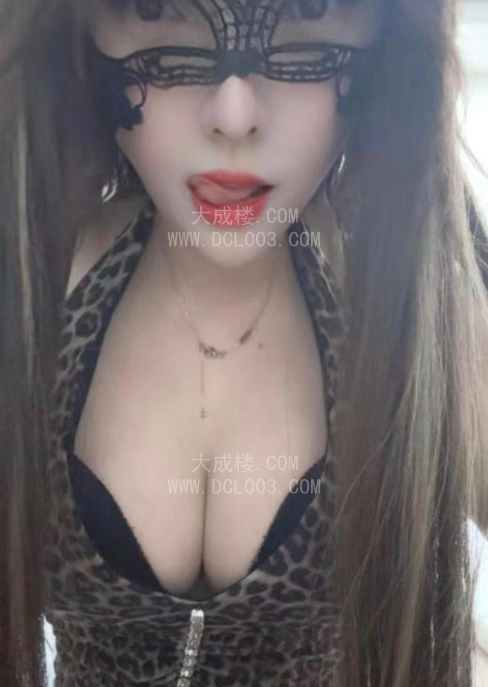 长沙大胸翘臀骚熟女