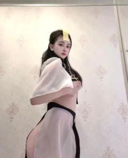 静安翘臀依兰