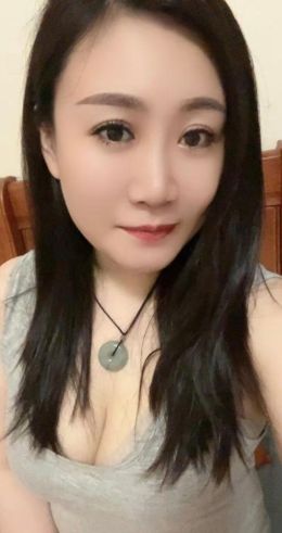 肉臀波霸小姐姐