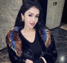 成都维族美女米娜
