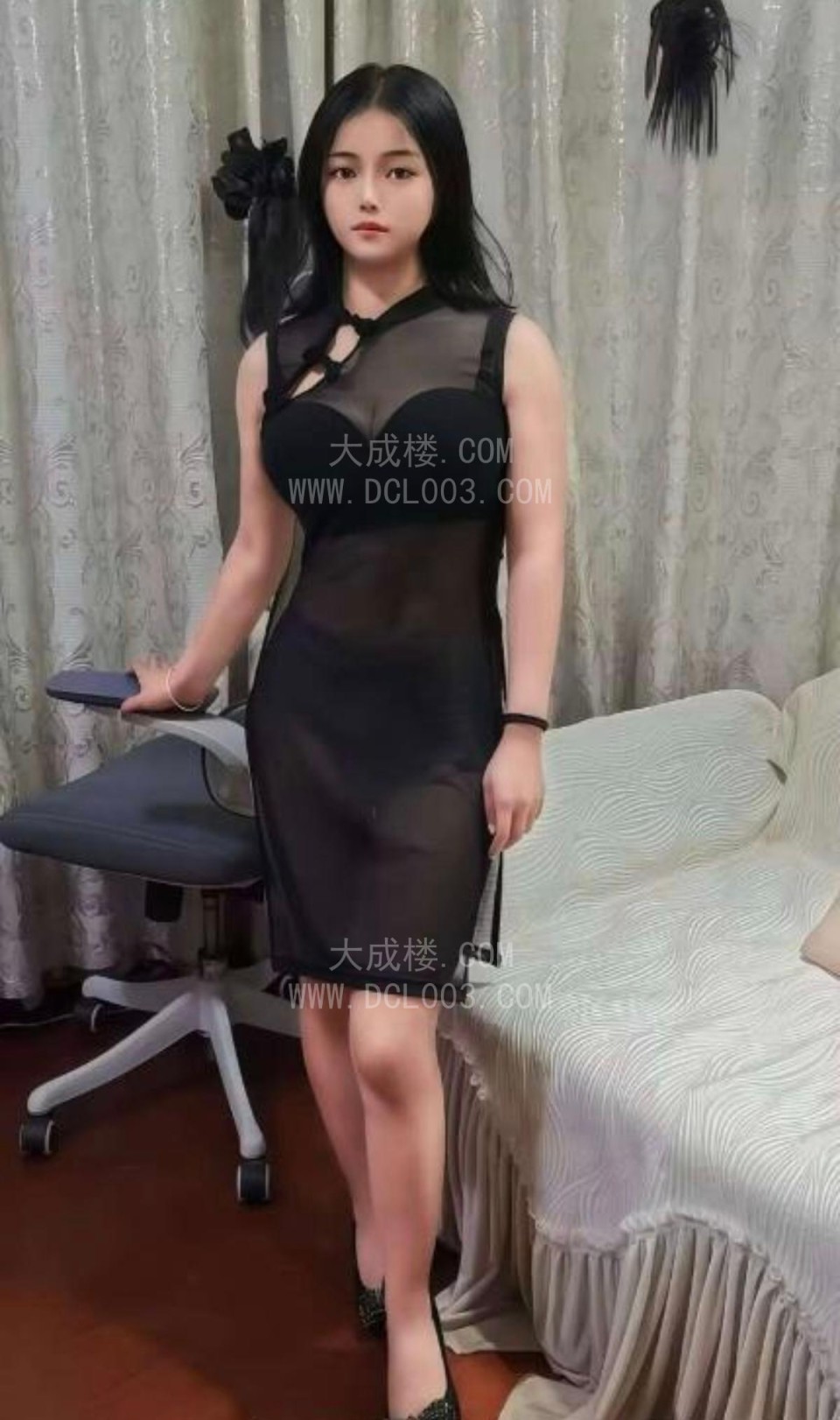 海珠性感大奶小八