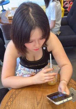 南京夫子庙听障女孩