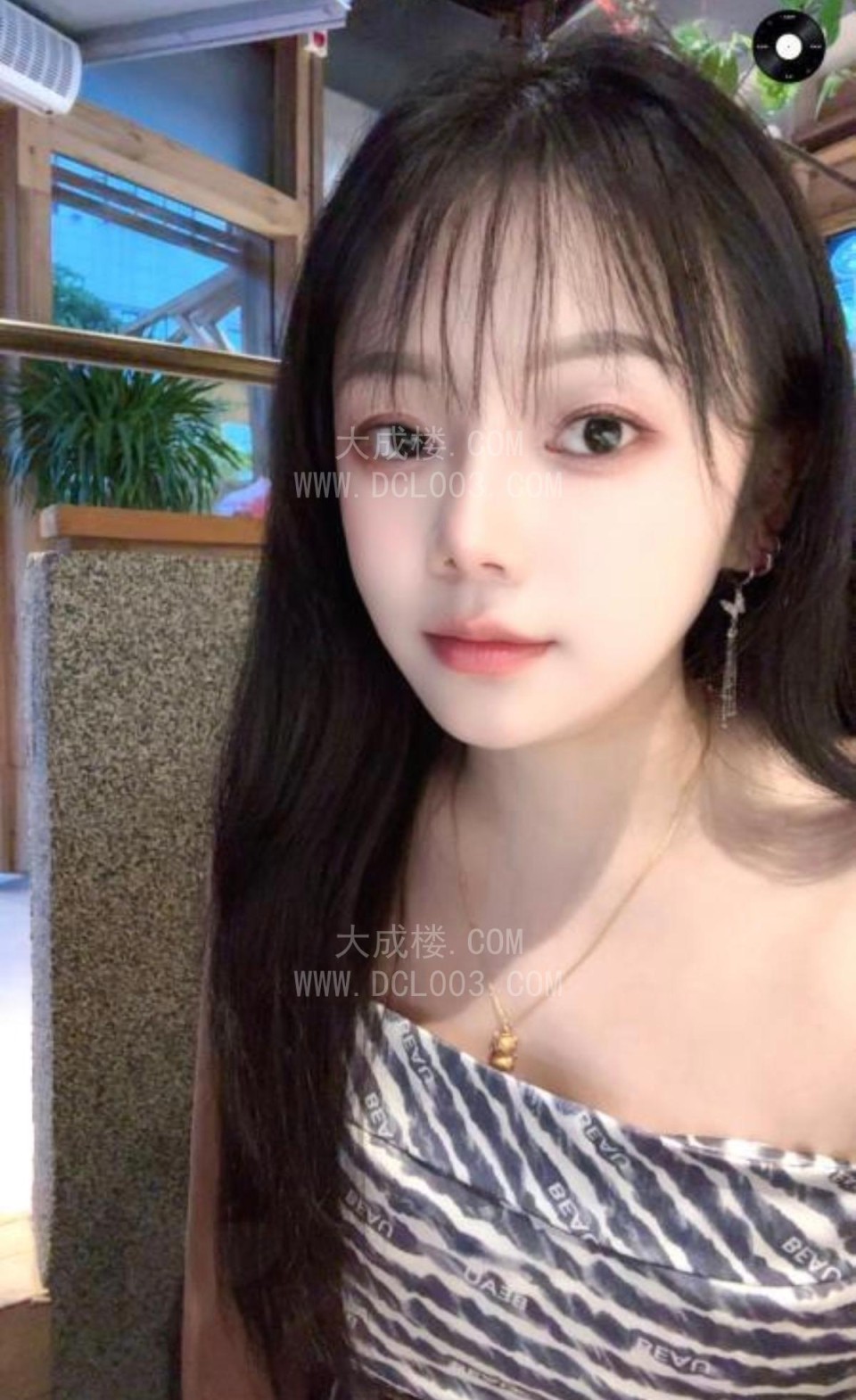 武汉大奶幺妹