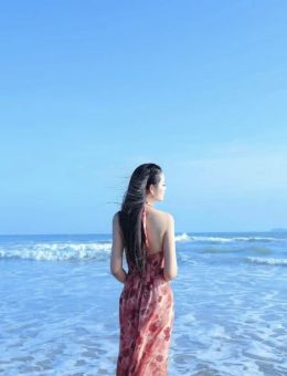 来自新疆的美女