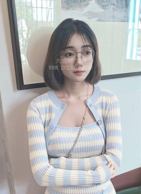 越秀眼镜少妇野子
