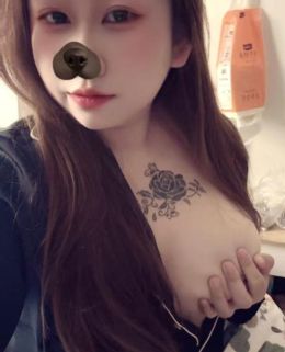 朝阳n刷巨乳肥臀小美女