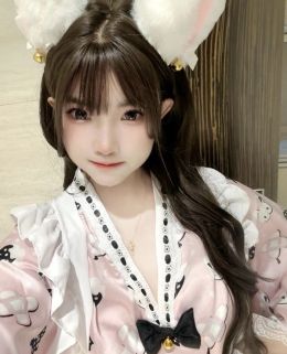 天河嫩妹萝莉小葡萄