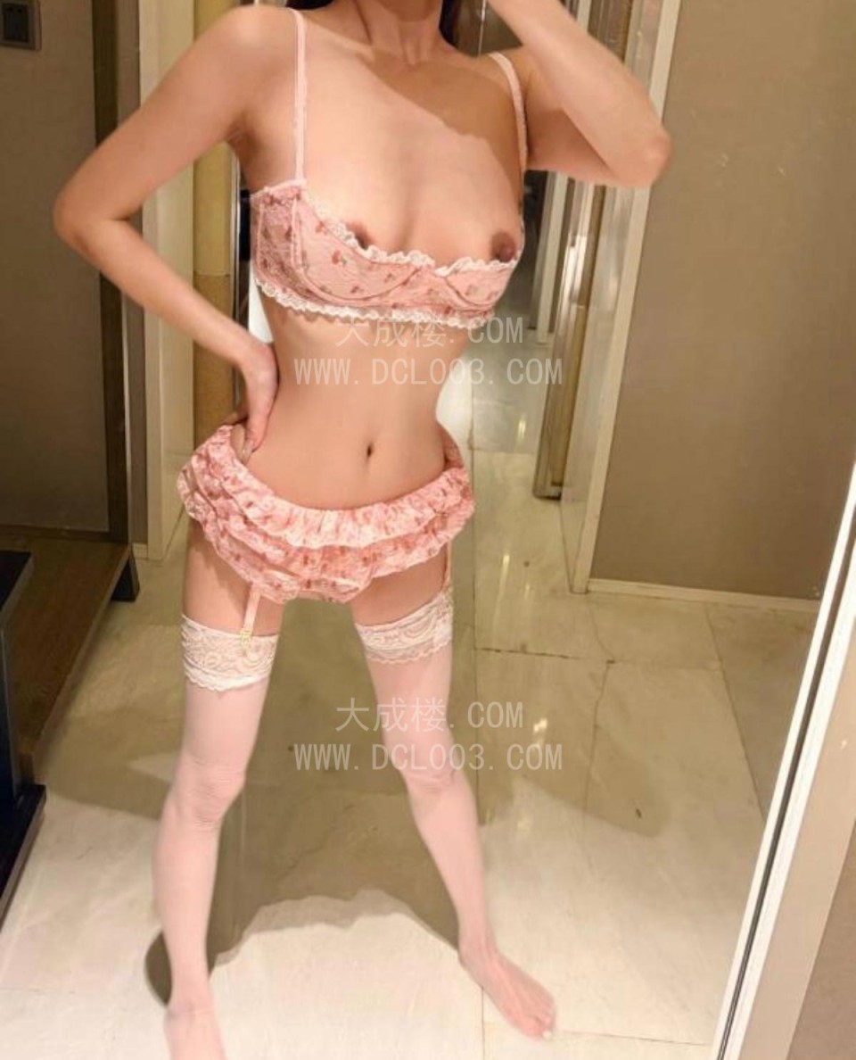 朝阳曼妙身姿颜值服务老师
