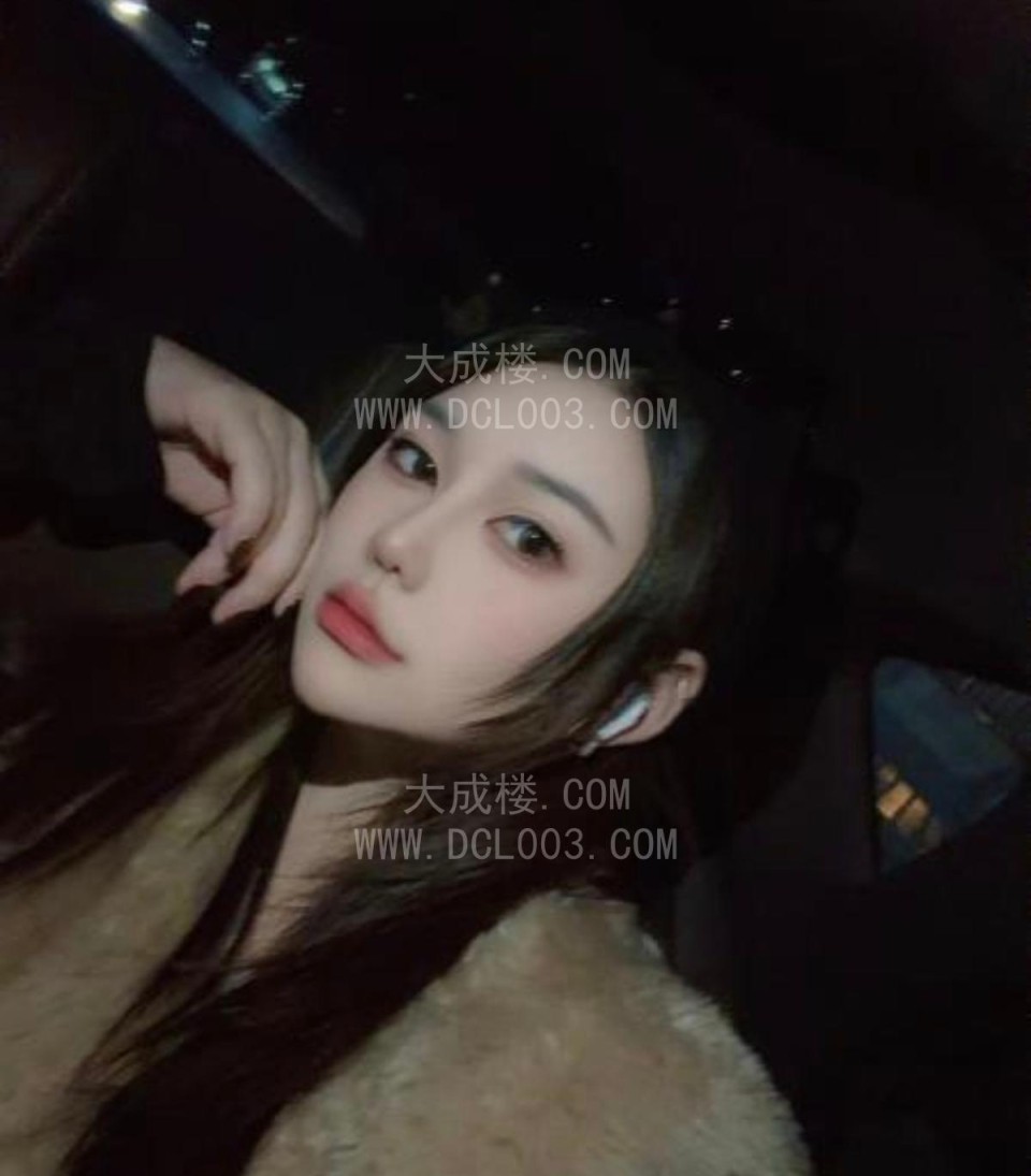长沙E罩杯御姐依依